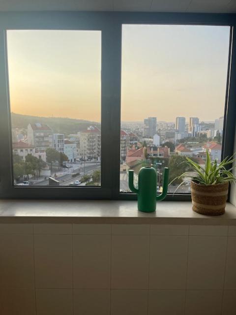 Apartment Besthomestay- Lisbon- Garden, Pool & Garage Lissabon